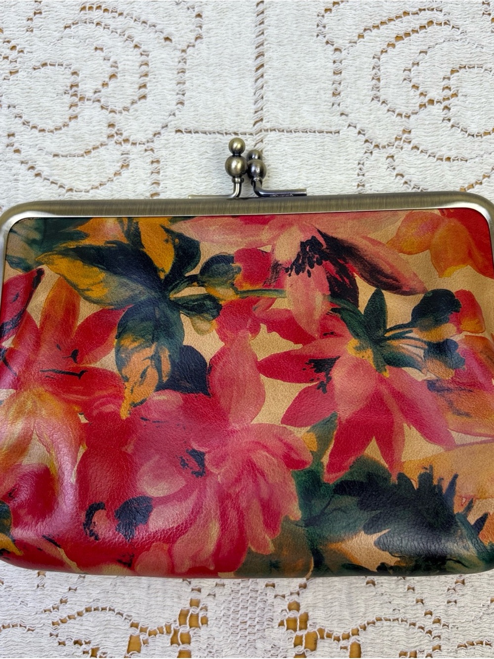 Patricia Nash FIRA Kiss lock Coin And Card Case Colorful Floral Design